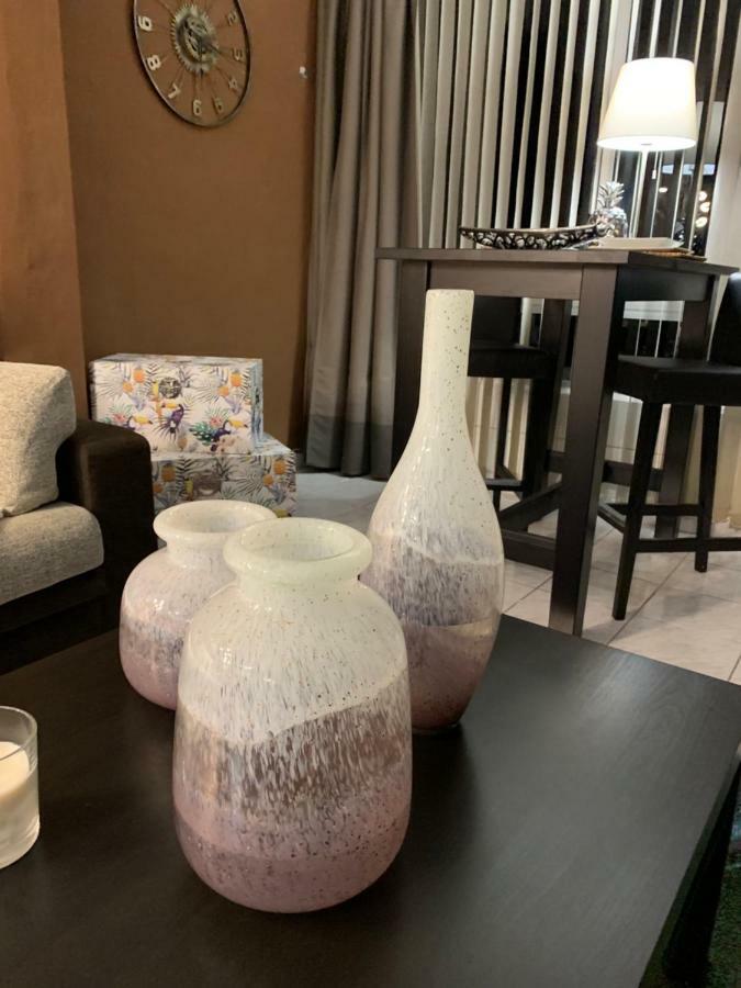 Taniyumbo Apartment San Bartolomé Ngoại thất bức ảnh