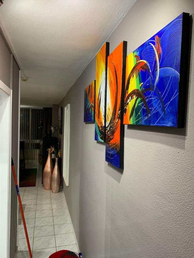 Taniyumbo Apartment San Bartolomé Ngoại thất bức ảnh