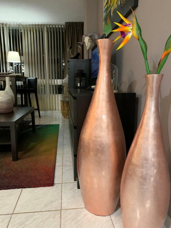 Taniyumbo Apartment San Bartolomé Ngoại thất bức ảnh